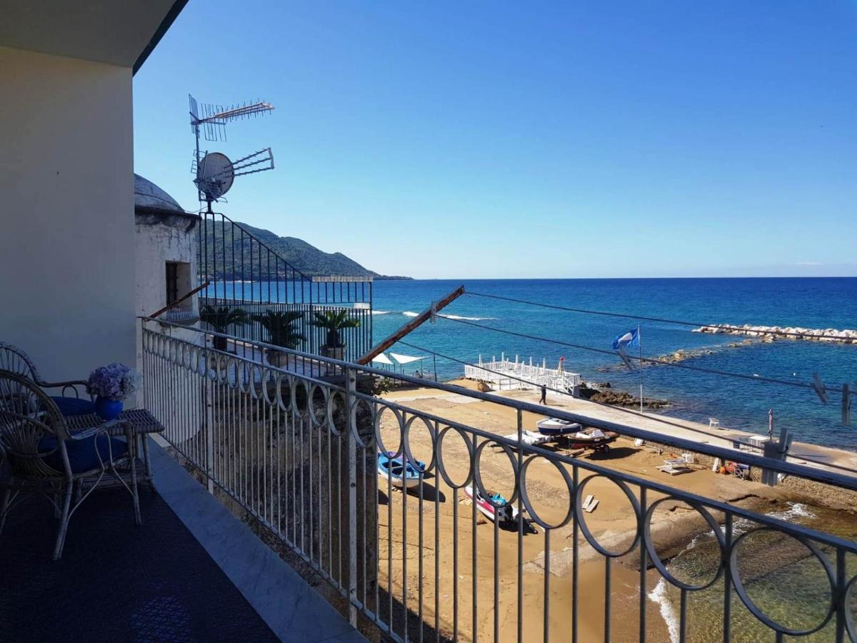 Casa Vacanze Porto Delle Gatte Santa Maria di Castellabate Kültér fotó